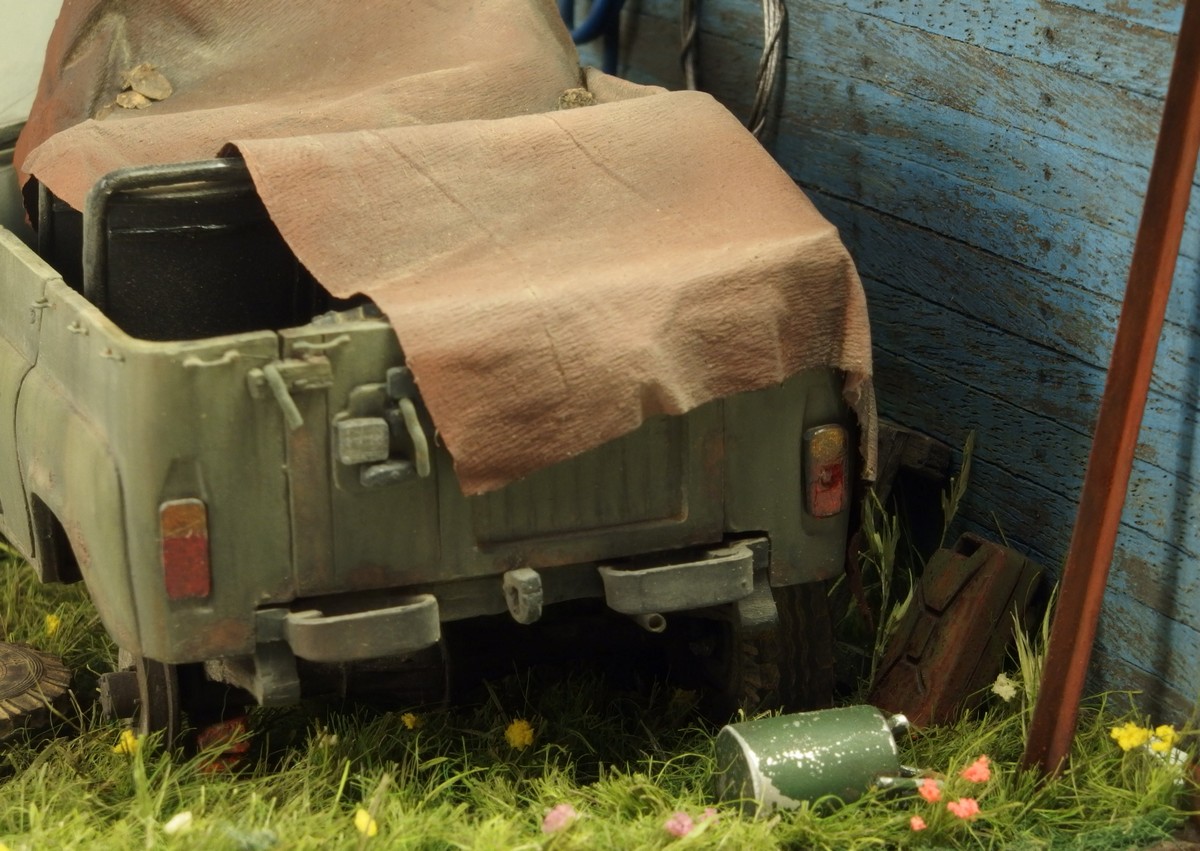 Диорамы и виньетки: УАЗ-469 на задворках, фото #11