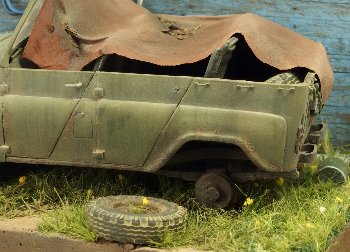 Диорамы и виньетки: УАЗ-469 на задворках, фото #13