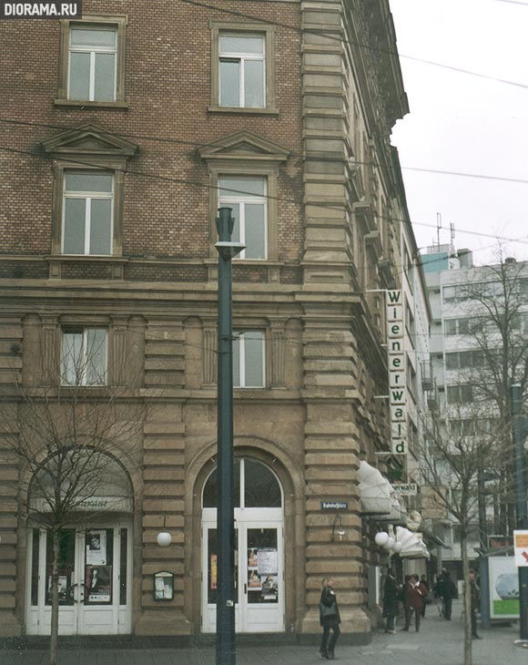 Фрагмент реставрированного здания, Майнц, Западная Германия (Копилка Diorama.Ru)