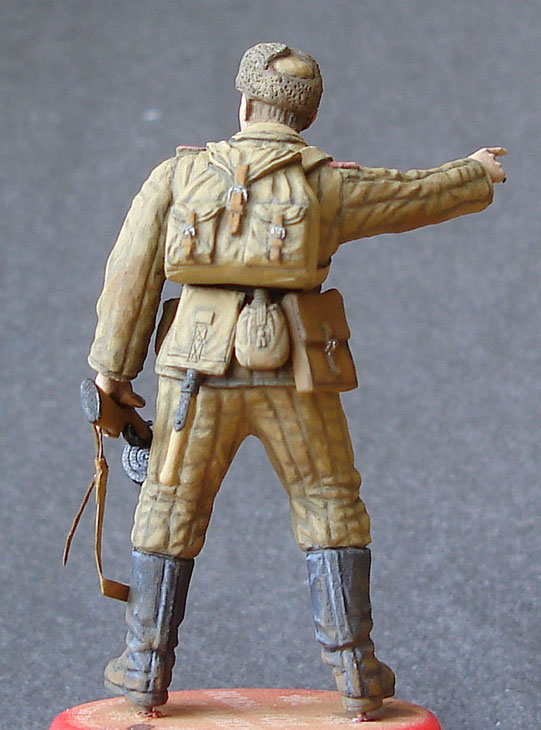 Figures: Red Army leutnant and machine gunner, photo #4