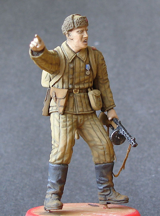 Figures: Red Army leutnant and machine gunner, photo #5