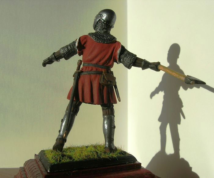 Figures: Austrian knight, XIV century, photo #3