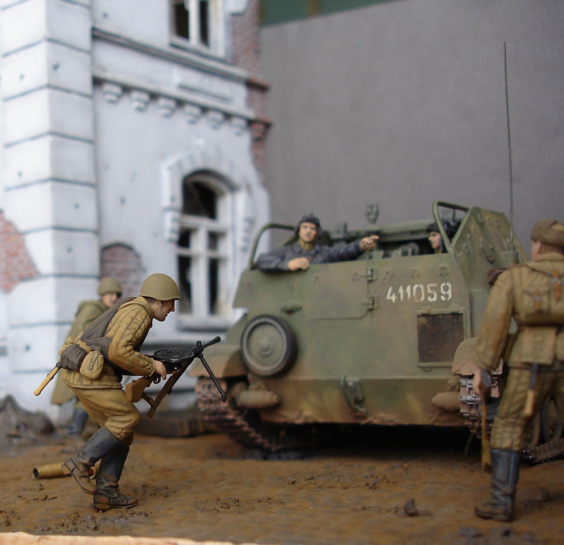 Dioramas and Vignettes: The Liberation, photo #2