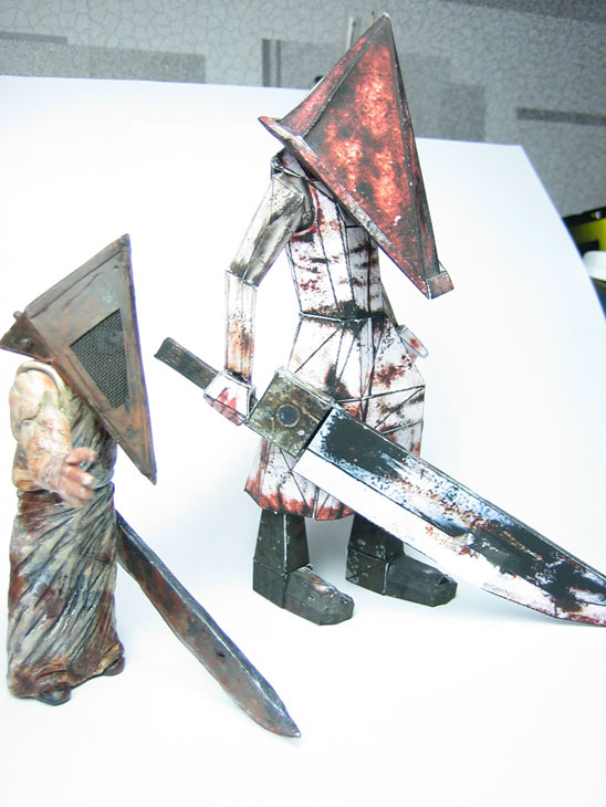 Miscellaneous: Pyramid Head, photo #6