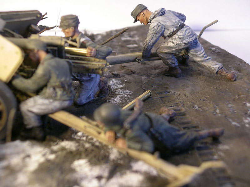 Dioramas and Vignettes: PaK-40 and crew, photo #13