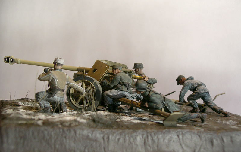 Dioramas and Vignettes: PaK-40 and crew, photo #2