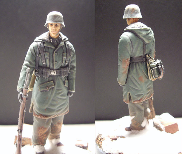 Figures: SS soldier