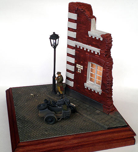 Dioramas and Vignettes: She will not come..., photo #2