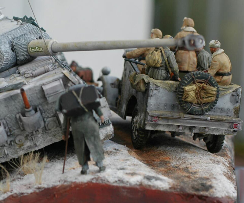 Dioramas and Vignettes: Forward to Berlin!, photo #4