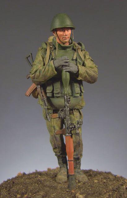 Figures: Russian soldier with RPG, photo #1