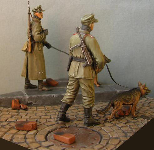 Диорамы и виньетки: Немецкий патруль с собаками, фото #5