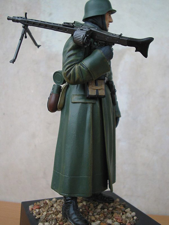 Figures: German Machine Gunner, photo #4