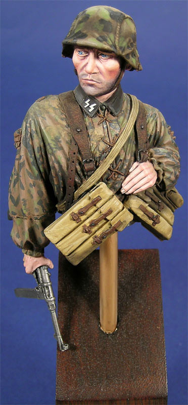 Dioramas and Vignettes: Waffen-SS grenadier, photo #2