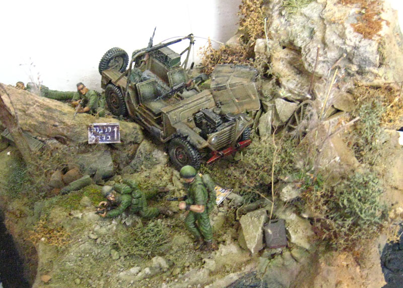 Dioramas and Vignettes: The incident, photo #4