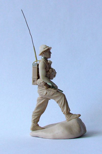 Sculpture: Soviet radio operator, Afghanistan, photo #9