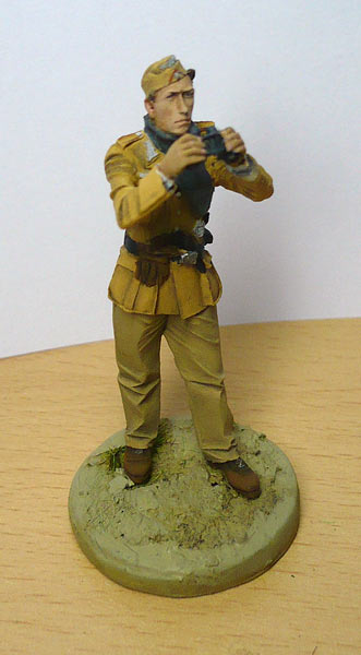 Figures: German officer, DAK, photo #2
