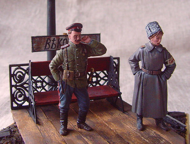 Dioramas and Vignettes: At the railroad station