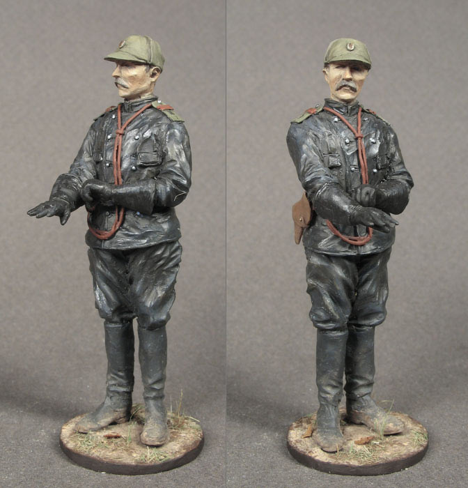 Figures: Russian armoured car driver, 1914-17, photo #2