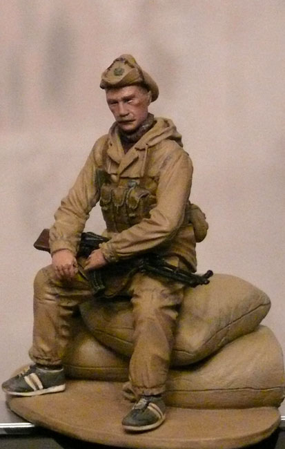 Figures: So tired..., photo #2