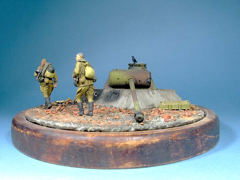 Dioramas and Vignettes: The Victors, photo #2