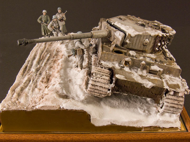 Dioramas and Vignettes: Dead Tiger, photo #2