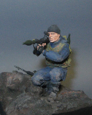 Figures: Russian OMON trooper, Grozny, 1995, photo #1