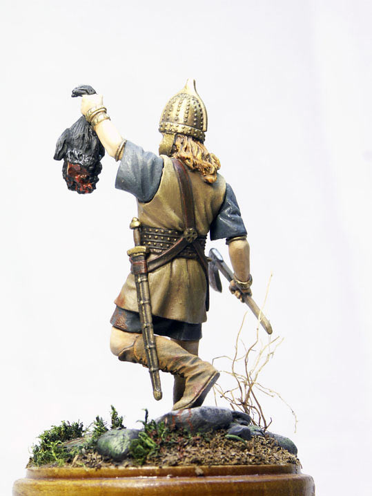 Figures: Celtic warrior, 1 B.C., photo #2