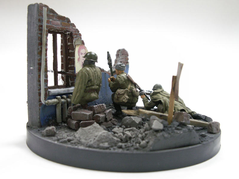 Dioramas and Vignettes: Hit to death!, photo #1