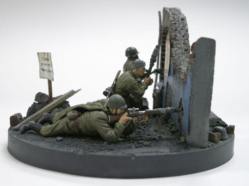Dioramas and Vignettes: Hit to death!, photo #2