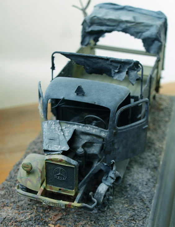 Dioramas and Vignettes: Knocked out Mercedes-Benz L3000, photo #5