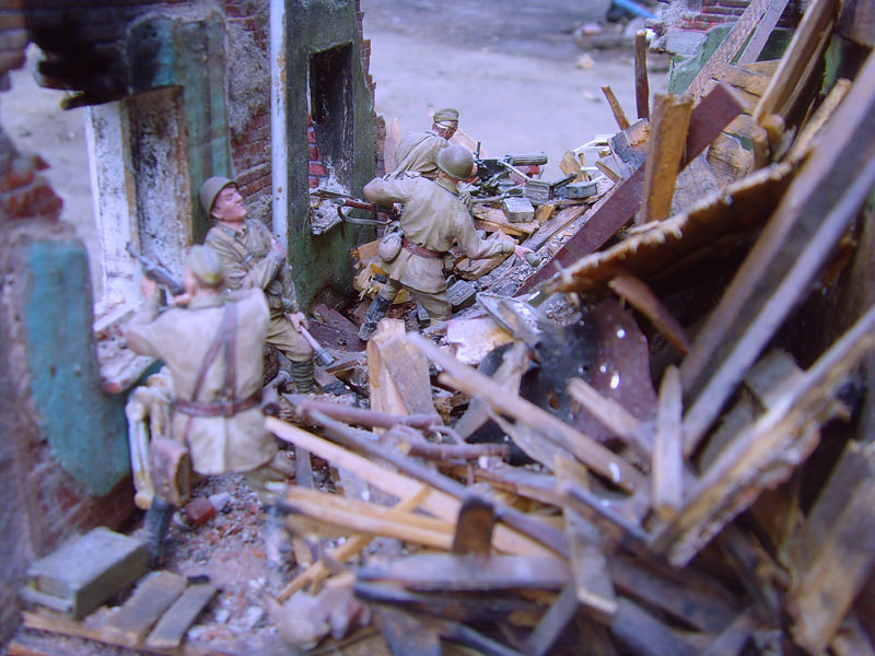 Dioramas and Vignettes: The Evil House, photo #2