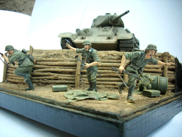 Dioramas and Vignettes: First counter-strike, photo #4