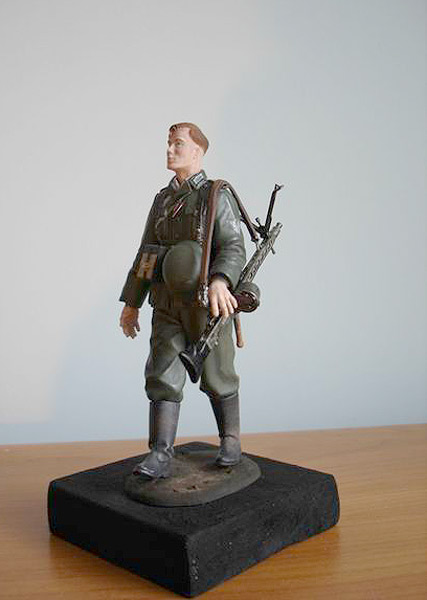 Figures: German Machine Gunner, photo #2