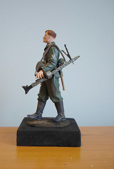 Figures: German Machine Gunner, photo #3