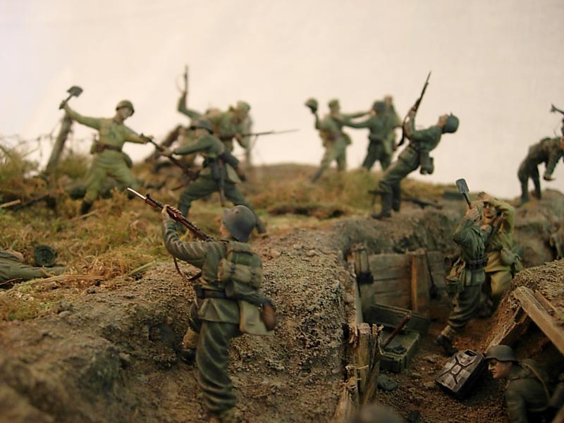 Dioramas and Vignettes: Dead and Alive, photo #8