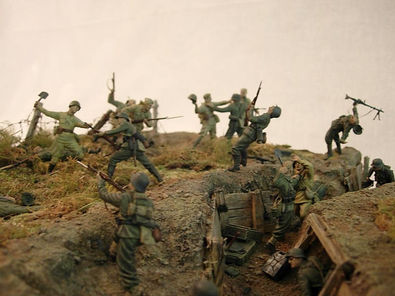 Dioramas and Vignettes: Dead and Alive, photo #9