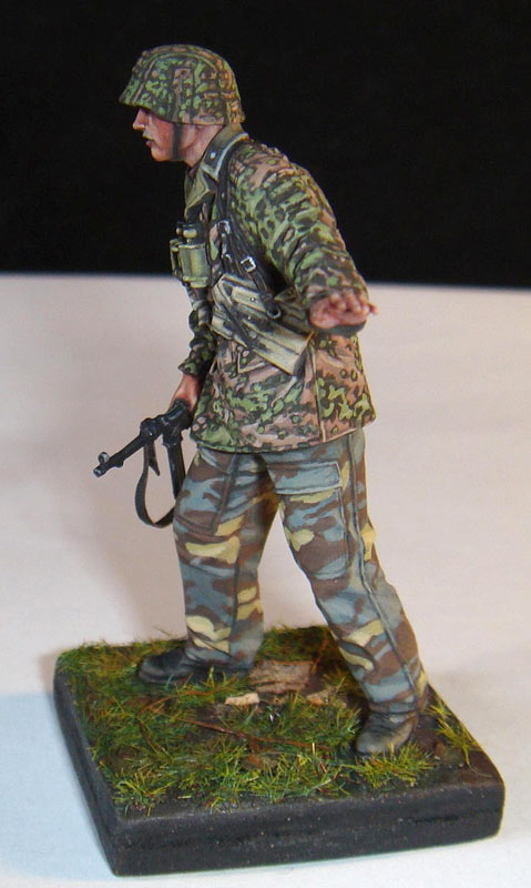 Figures: Grenadier, 12th SS Panzer div., photo #3