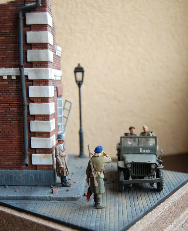 Dioramas and Vignettes: The Victors, photo #9