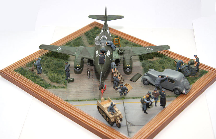 Dioramas and Vignettes: Preflight briefing. Me-262, photo #1