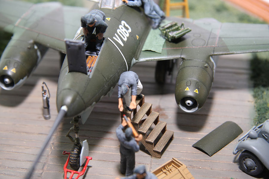Dioramas and Vignettes: Preflight briefing. Me-262, photo #4