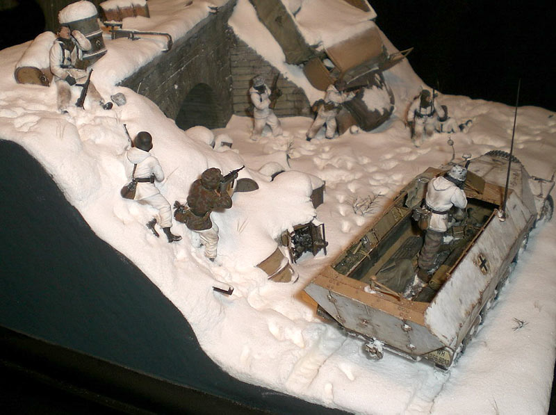 Dioramas and Vignettes: Hot January, photo #2