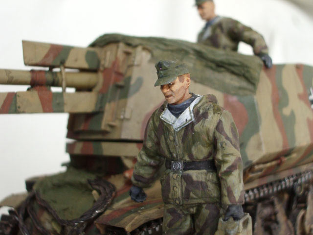 Dioramas and Vignettes: German SPG and crew, photo #9