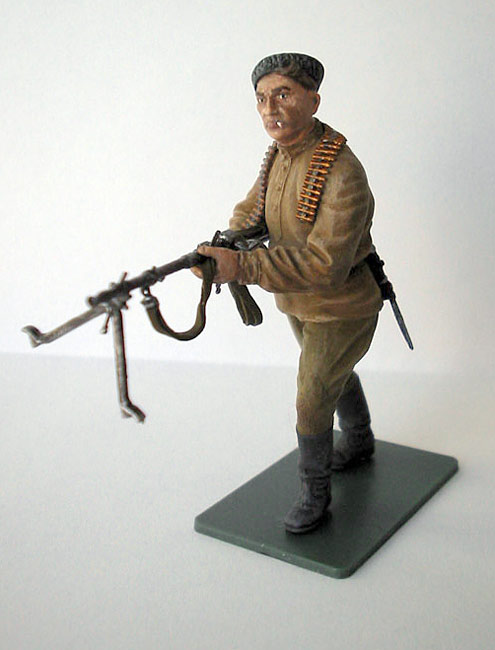 Figures: Soviet Partisan, photo #5