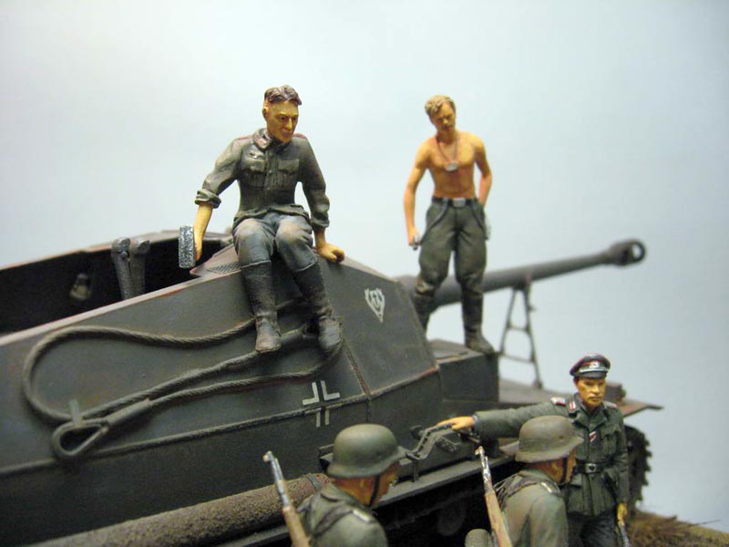 Dioramas and Vignettes: From the developing attack, photo #12