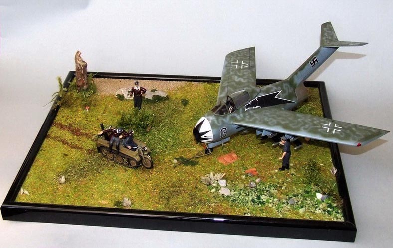 Dioramas and Vignettes: 