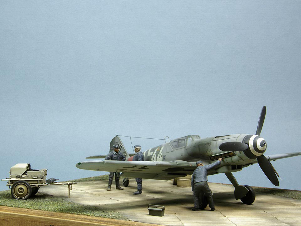 Dioramas and Vignettes: Bf.109G-10, or 
