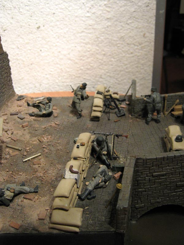 Dioramas and Vignettes: Broken Lunch, photo #10