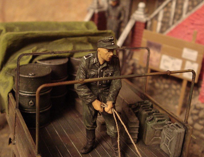 Dioramas and Vignettes: The loading, photo #14