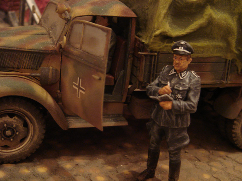 Dioramas and Vignettes: The loading, photo #8