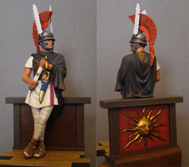 Figures: Roman Tribune